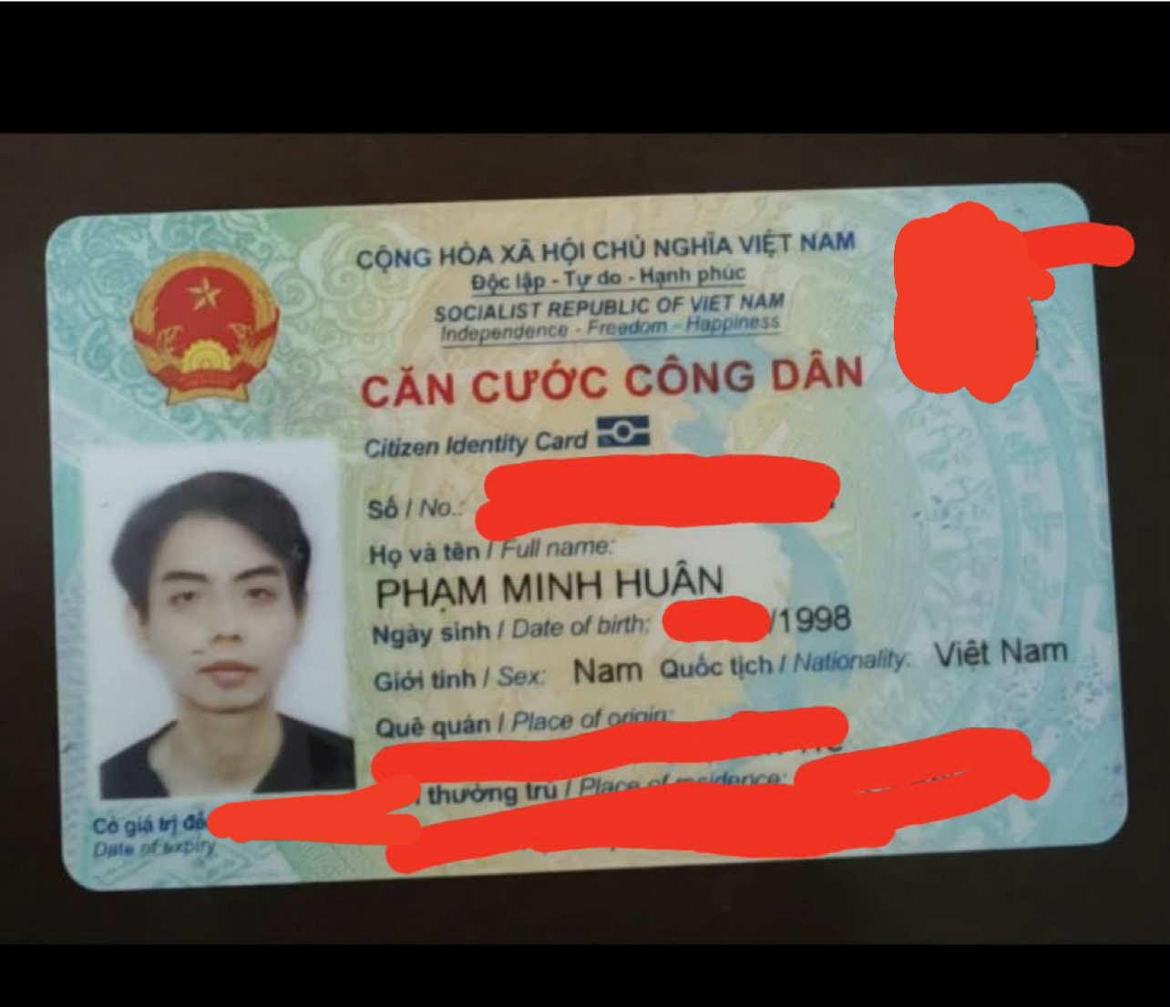 🆘 Rơi ví giấy tờ ở TPHCM tên Phạm Minh Huân 1998