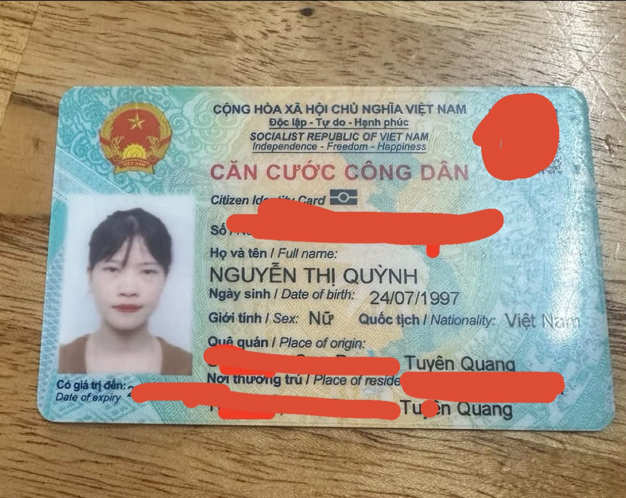 🆘 Tìm giấy tờ rơi ở Vĩnh Phúc - Hà Nội tên Nguyễn Thị Quỳnh 1997 Tuyên Quang