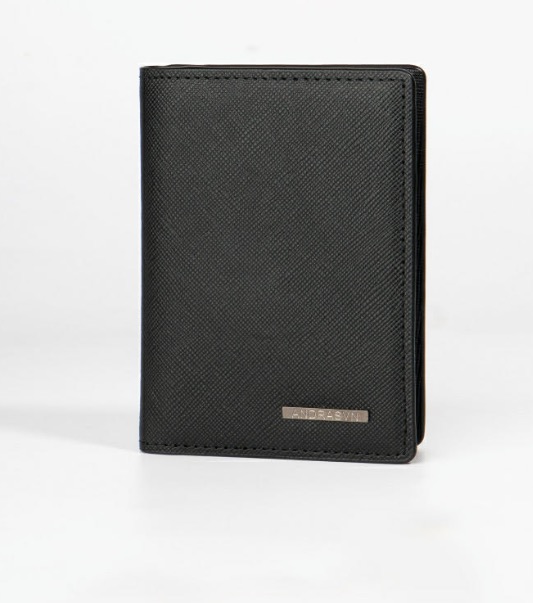 Tìm ví đen như hình tên NGUYỄN KHÁNH AN, rơi tại TP HN