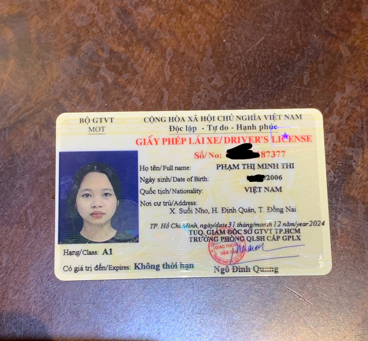 Tìm giấy tờ của Phạm Thị Minh Thi