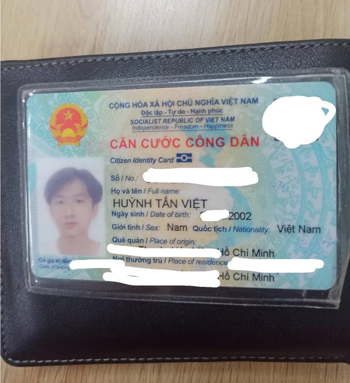 MẤT VÍ ở TPHCM tên Huỳnh Tấn Việt