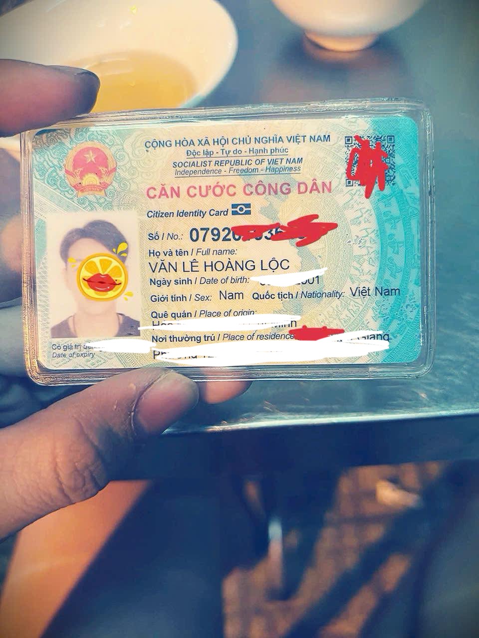 🔊 Tìm ví và giấy tờ tên Văn Lê Hoàng Lộc, năm sinh 2001, rơi ở HCM