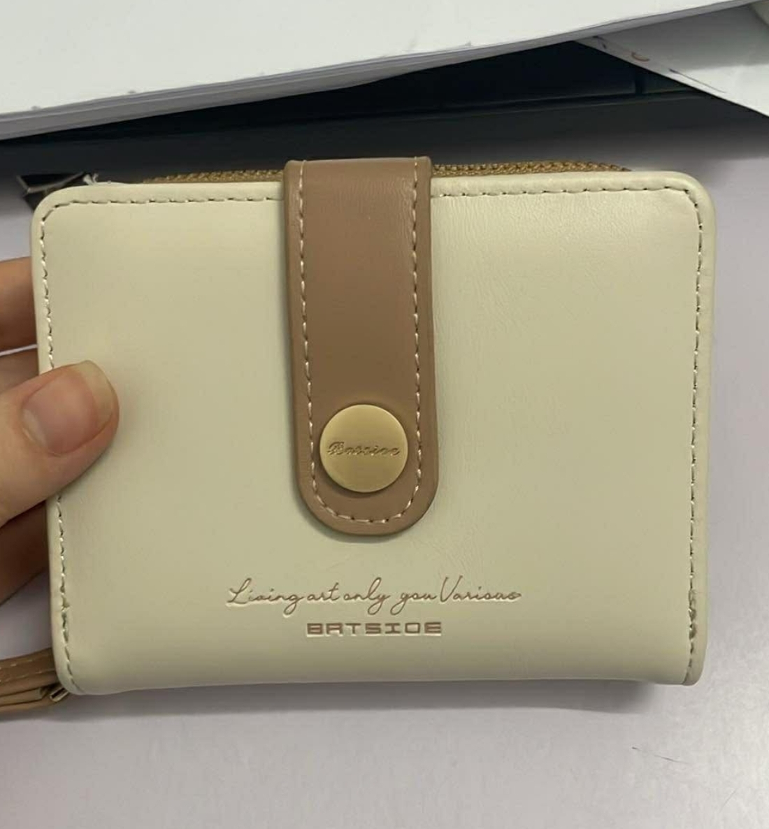 📌 tìm ví rơi tại Hà Nội tên Lò Thùy Trang 