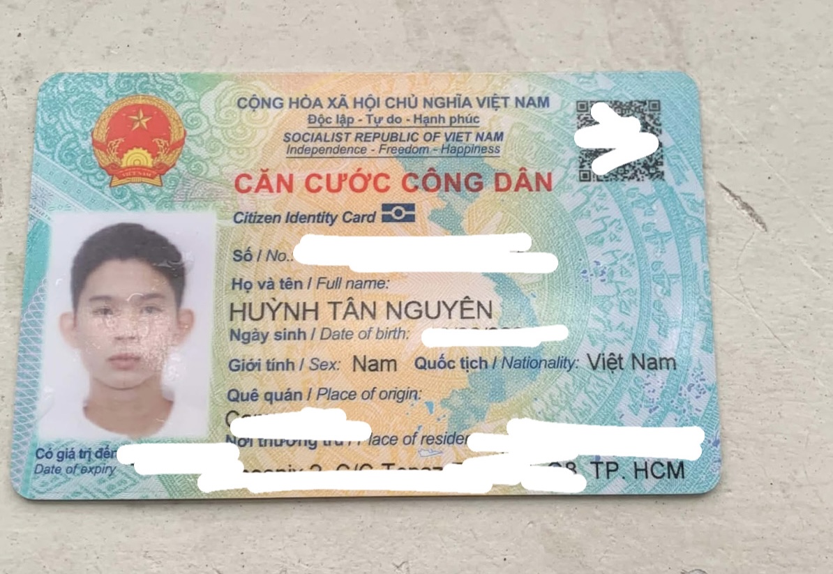 Rơi ví Hồ Chí Minh tên Huỳnh Tân Nguyên 2004