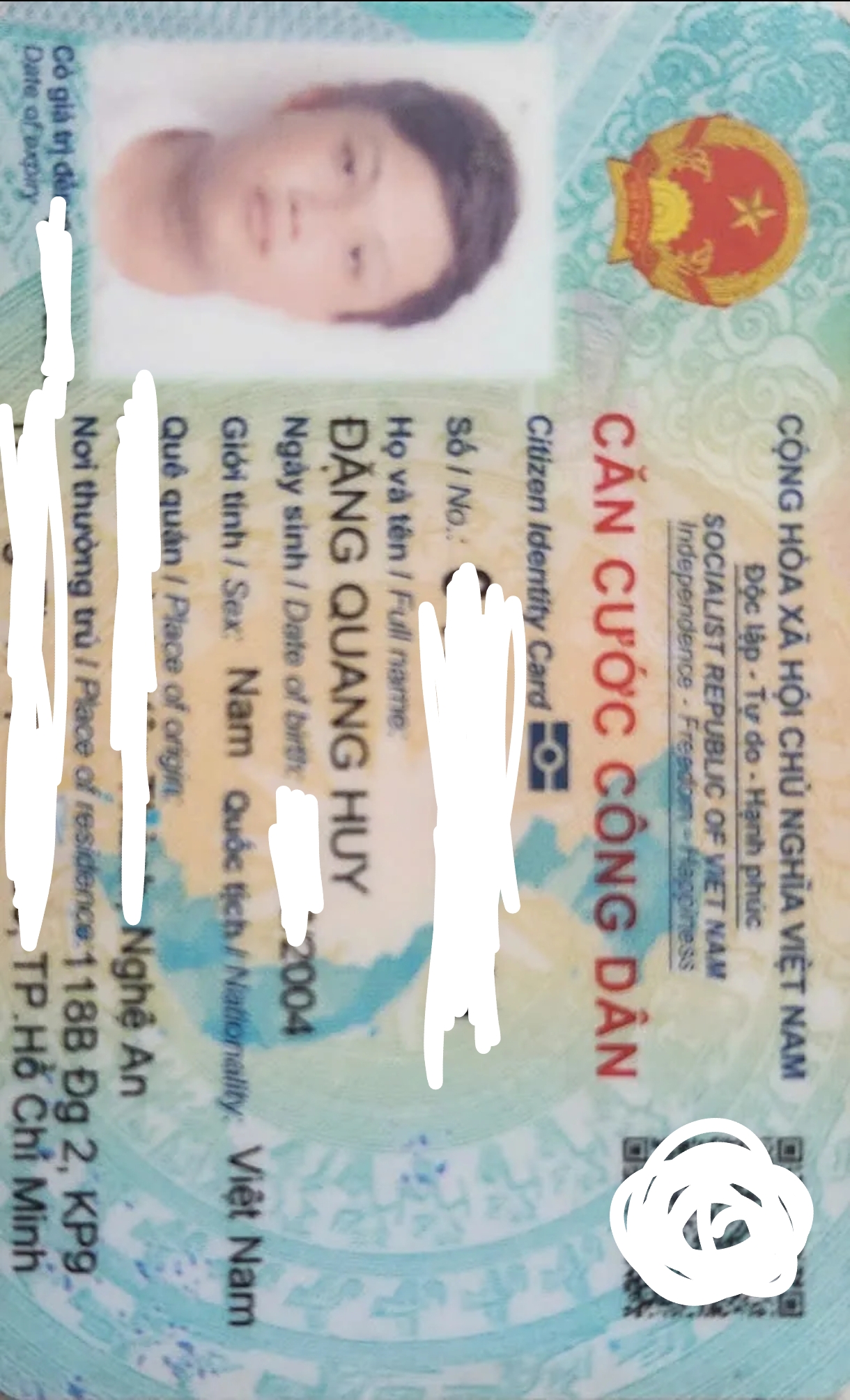 📌 rơi ví tại TP HCM tên Đặng Quang Huy 2004