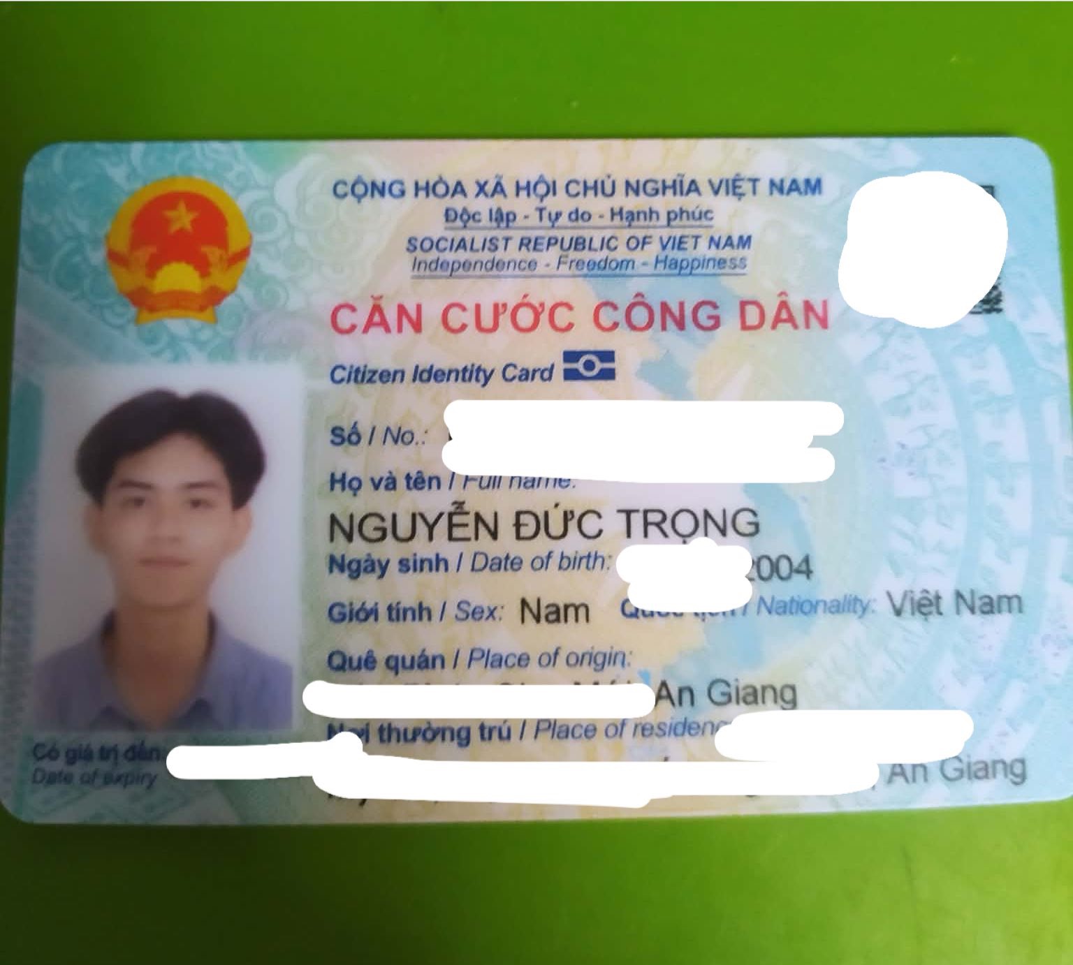 🆘 Rơi ví giấy tờ ở tpHCM tên Nguyễn Đức Trọng 2004 An Giang