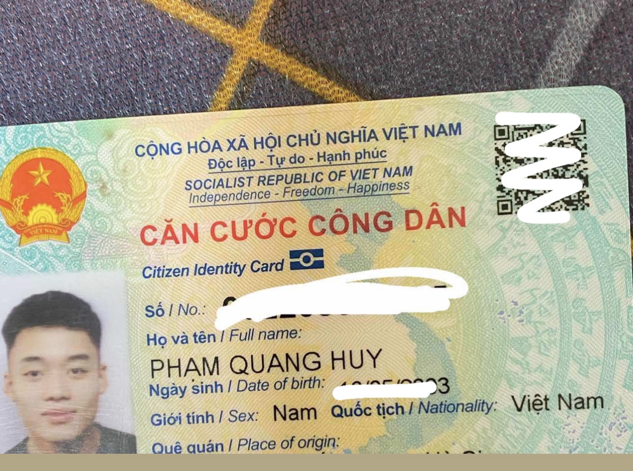 Rơi ví Hà Nội tên Phạm Quang Huy 2003