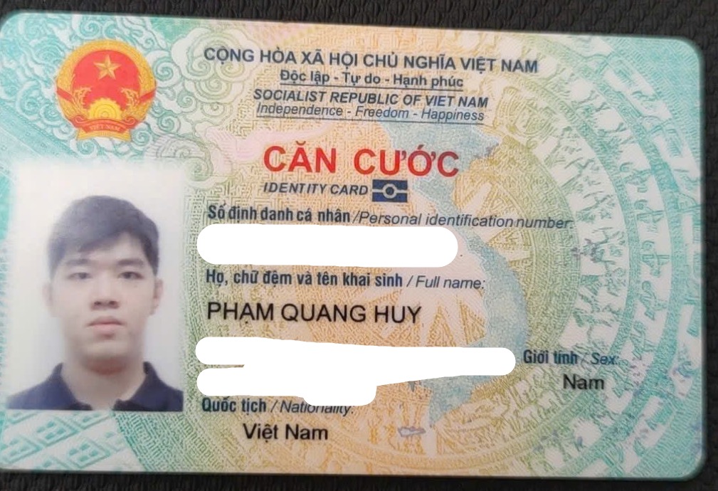 Rơi ví ở Hà Nội tên Phạm Quang Huy