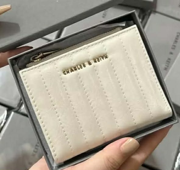 Rơi ví ở Cần Thơ tên Lê Thị Quỳnh Như 2006