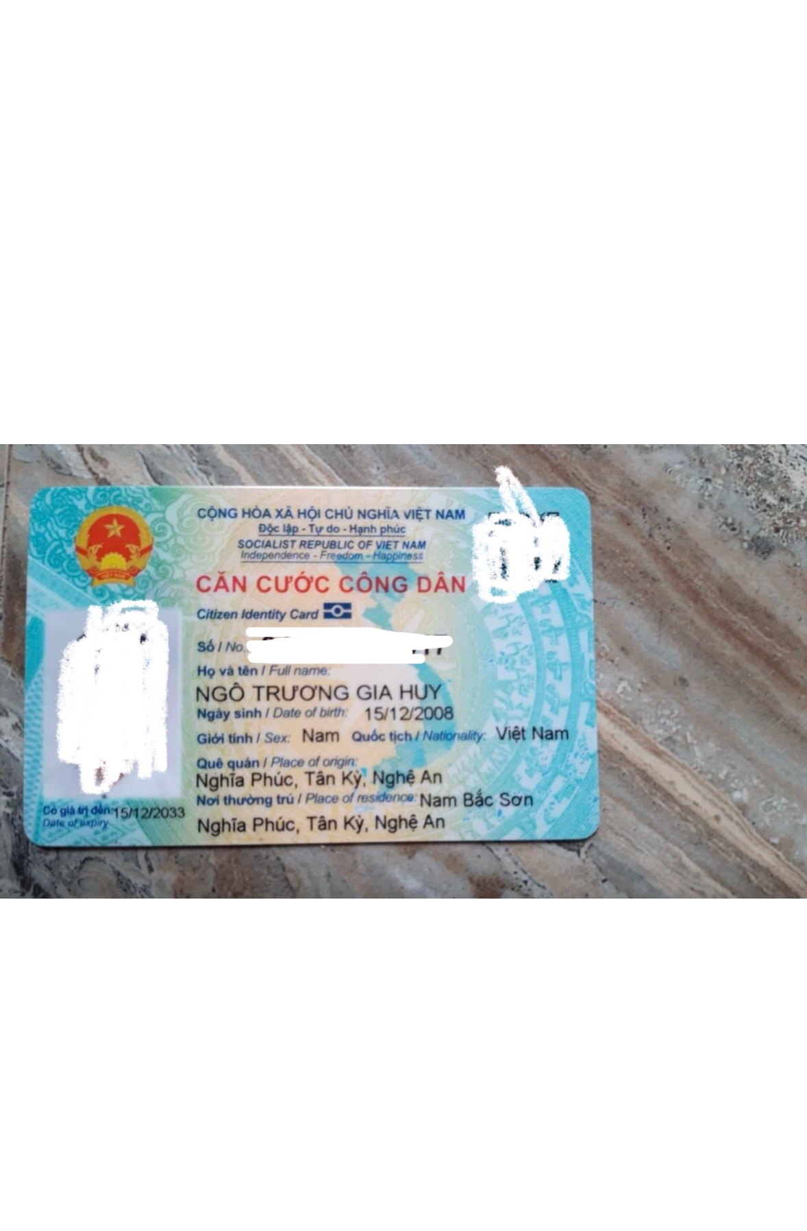 Tìm giấy tờ