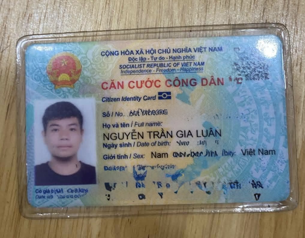 Rơi ví ở Hồ Chí Minh tên Nguyễn Trần Gia Luân 2005